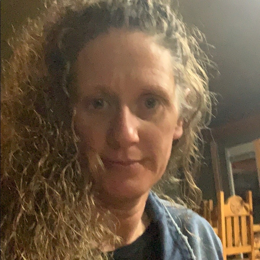 Meet your Posher, Jana